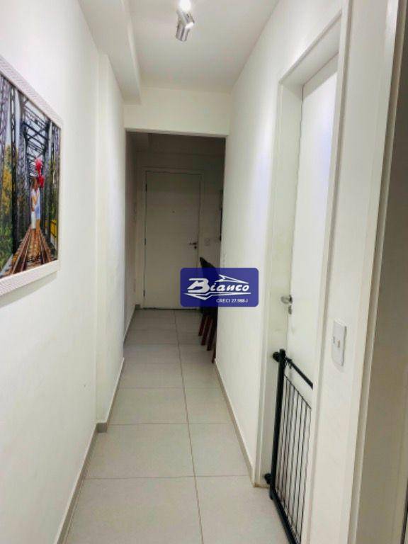 Apartamento à venda com 2 quartos, 50m² - Foto 17