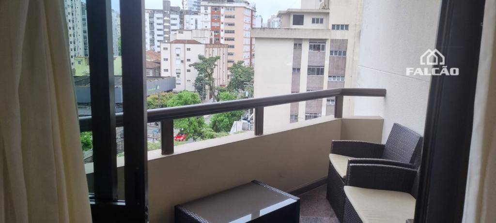 Apartamento à venda com 4 quartos, 174m² - Foto 5