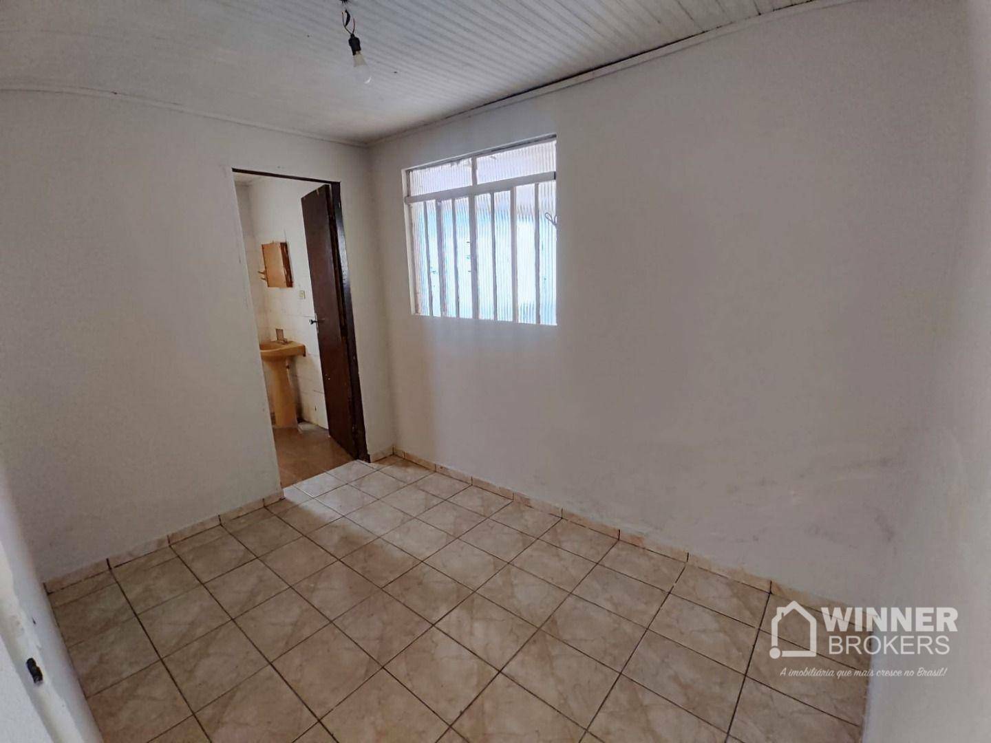 Casa para alugar com 4 quartos, 180m² - Foto 18