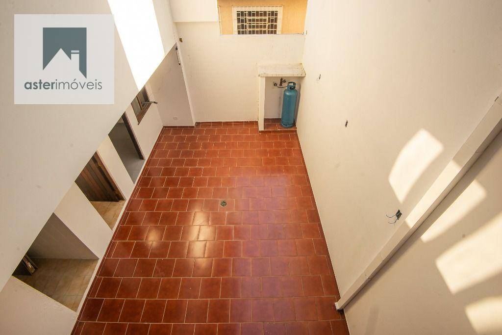 Casa à venda com 3 quartos, 272m² - Foto 38