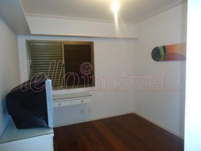 Apartamento para alugar com 3 quartos, 133m² - Foto 7