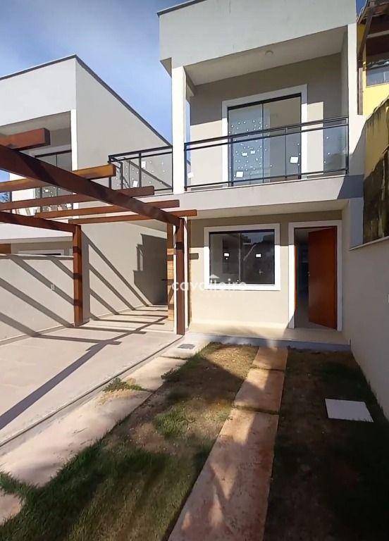 Casa à venda com 3 quartos, 95m² - Foto 1