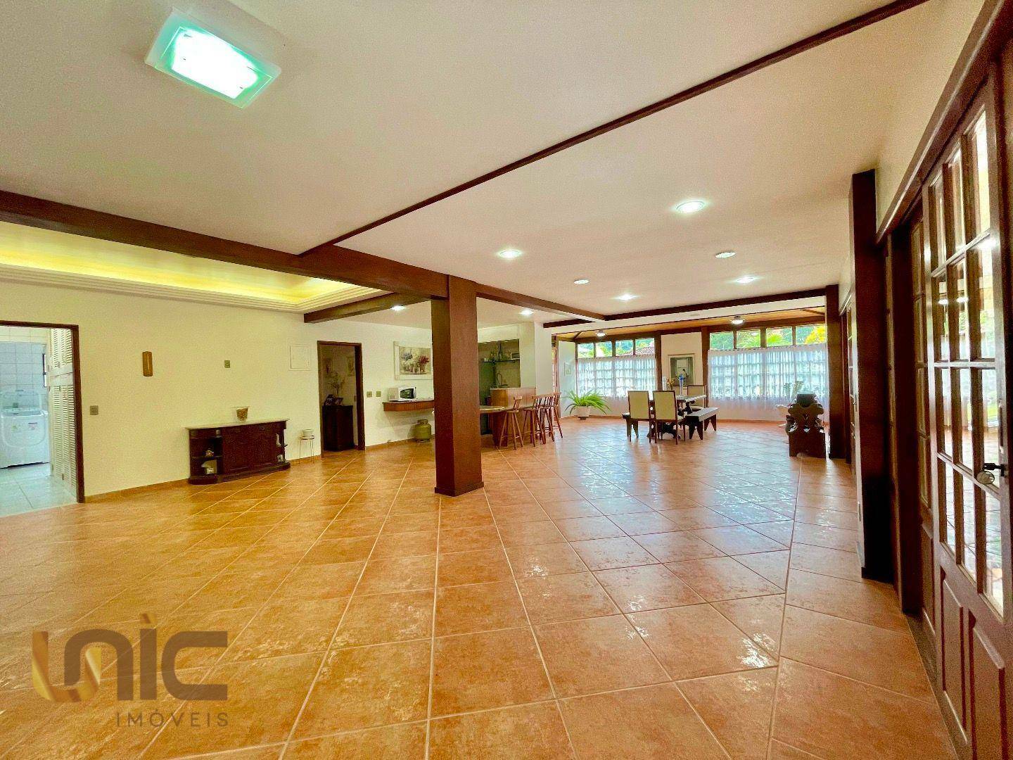 Casa de Condomínio à venda com 3 quartos, 297m² - Foto 27