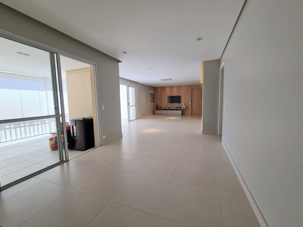 Apartamento à venda com 3 quartos, 178m² - Foto 6