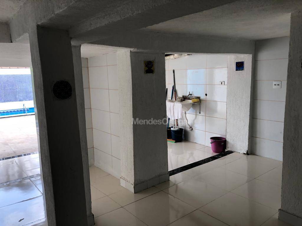 Casa à venda e aluguel com 3 quartos, 278m² - Foto 10