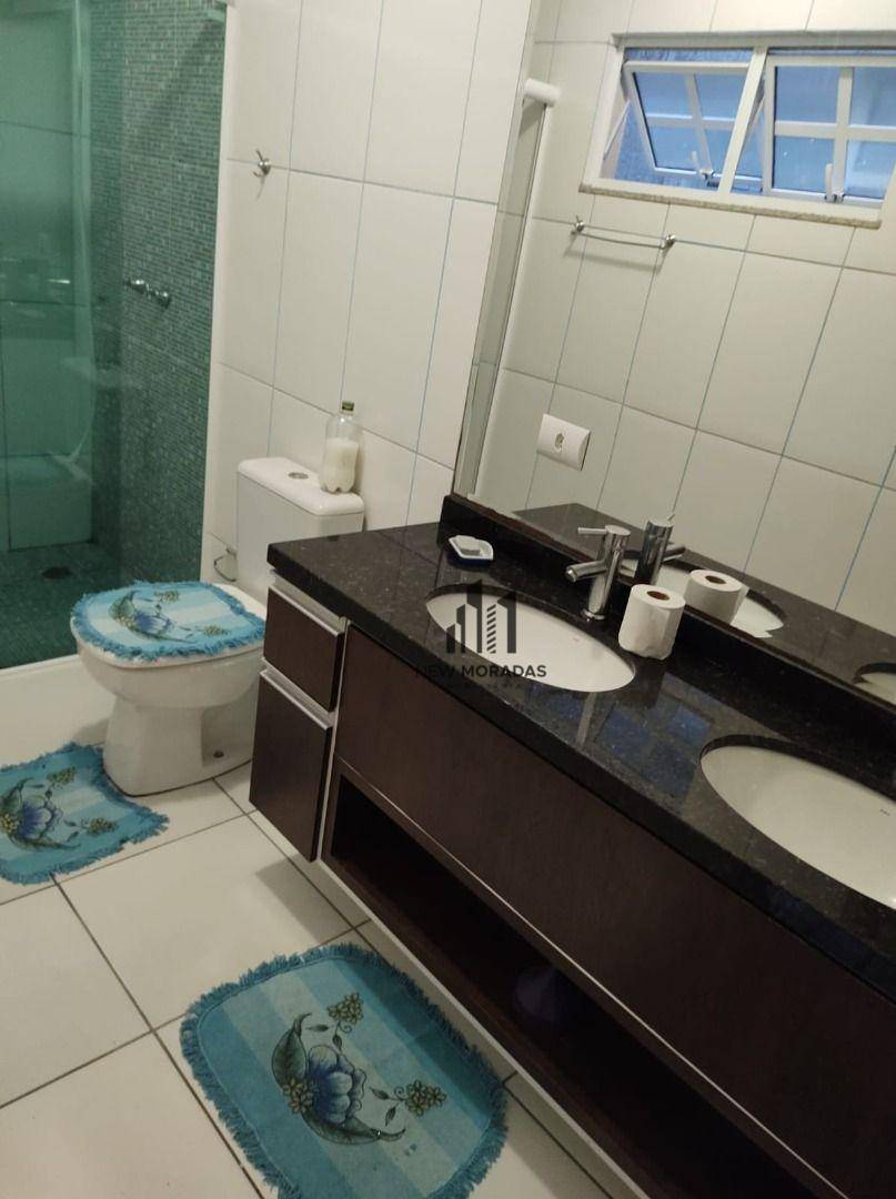 Casa de Condomínio à venda com 5 quartos, 300m² - Foto 16