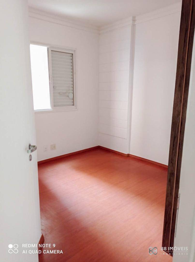 Apartamento à venda e aluguel com 3 quartos, 97m² - Foto 13