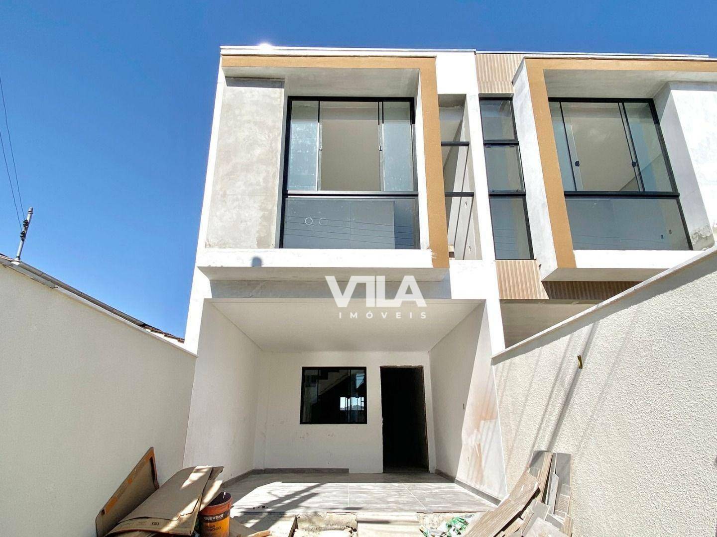 Sobrado à venda com 3 quartos, 121m² - Foto 1