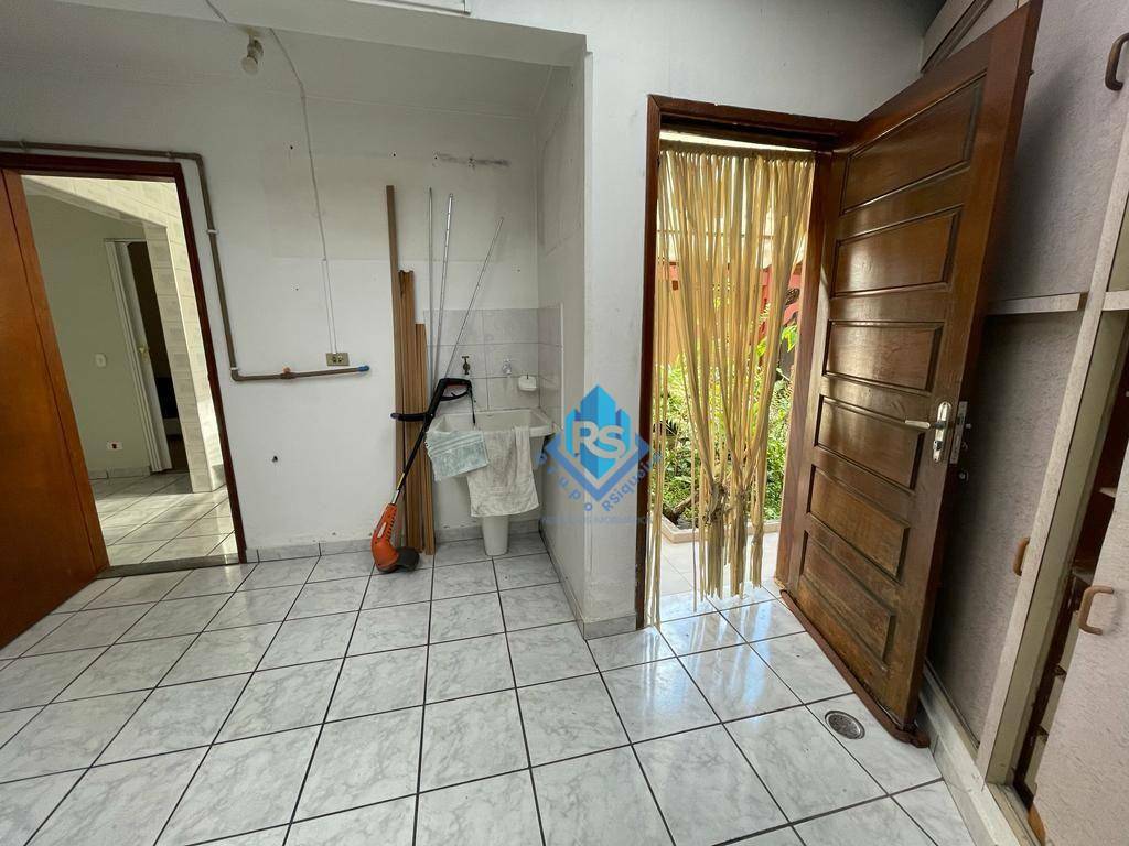 Sobrado à venda e aluguel com 3 quartos, 137m² - Foto 22