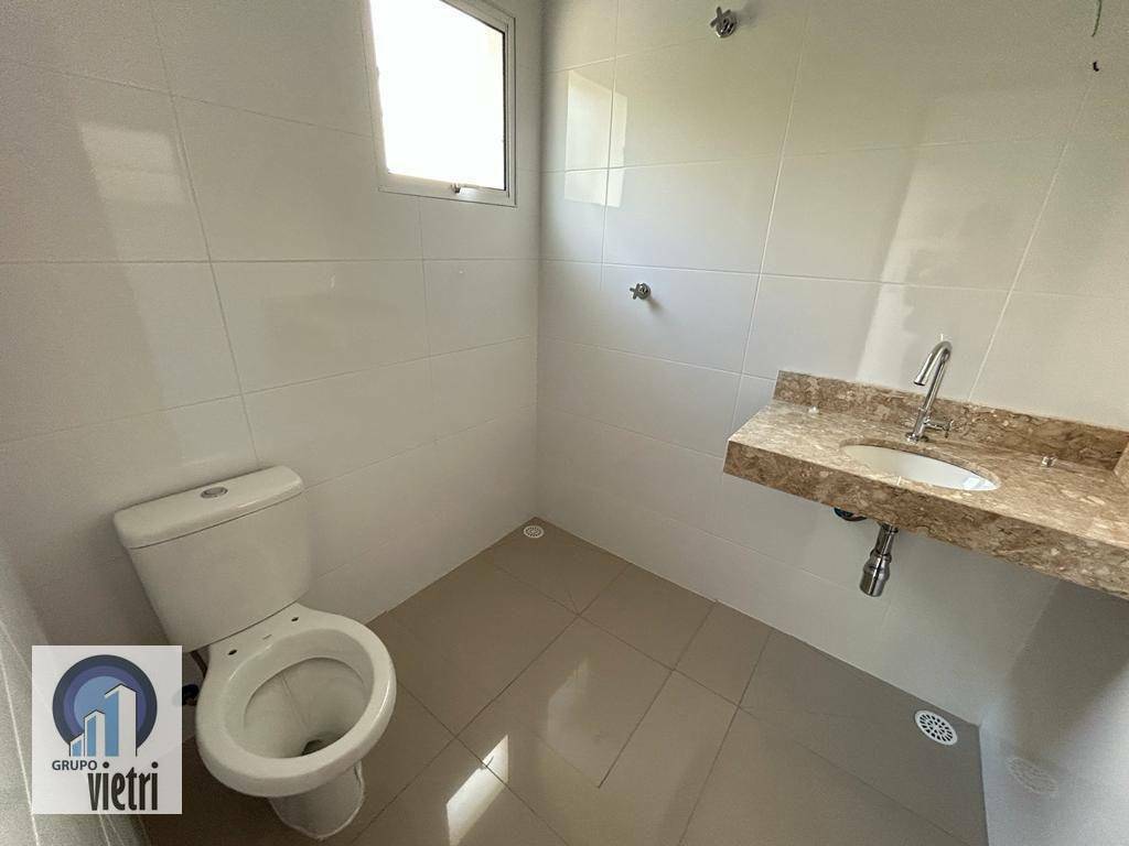 Sobrado à venda e aluguel com 3 quartos, 135m² - Foto 8