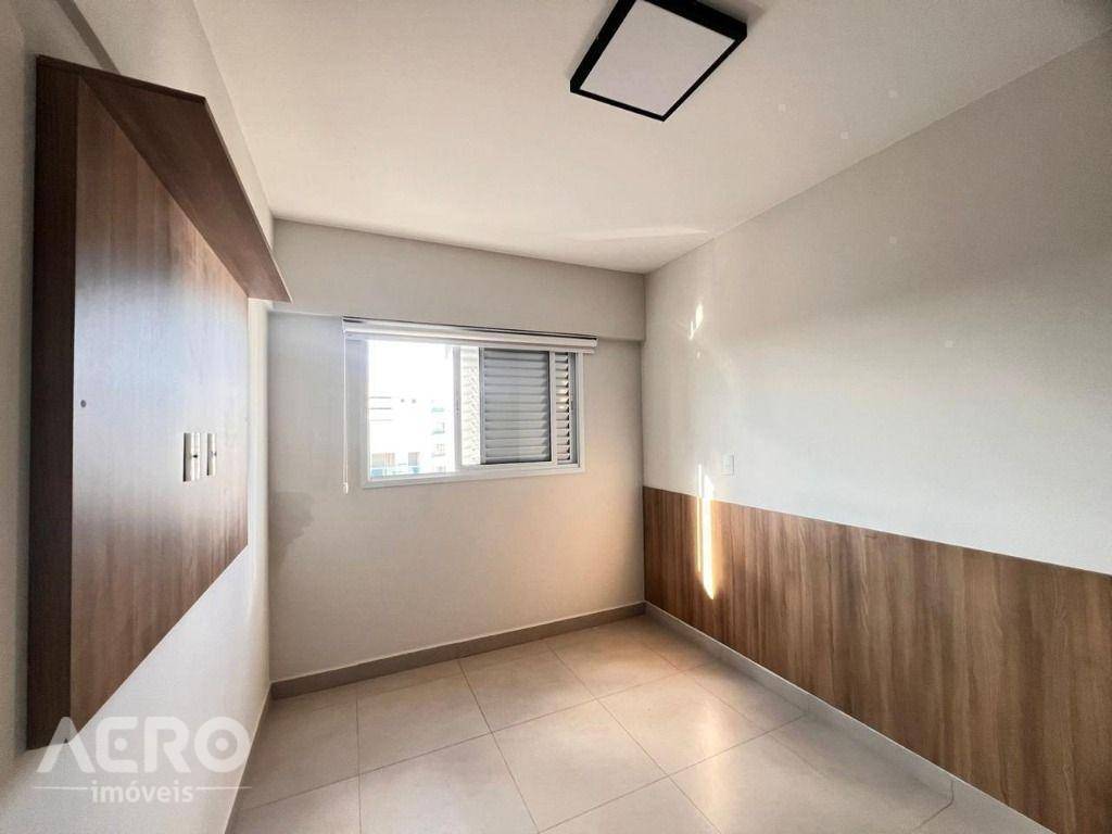 Apartamento para alugar com 1 quarto, 50m² - Foto 8