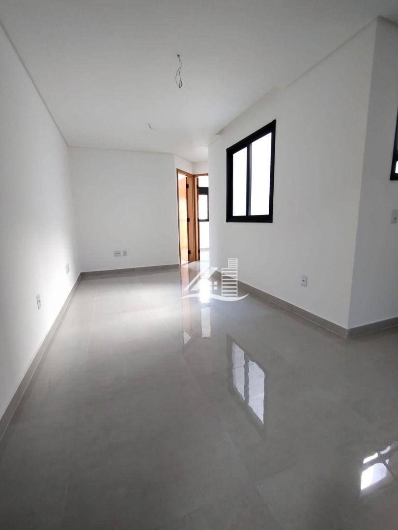 Apartamento à venda com 2 quartos, 83m² - Foto 2