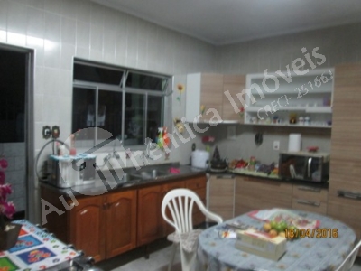 Sobrado à venda com 4 quartos, 90m² - Foto 4