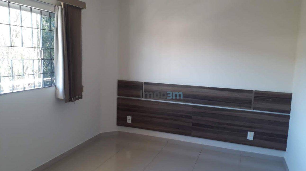 Sobrado à venda com 5 quartos, 300m² - Foto 14