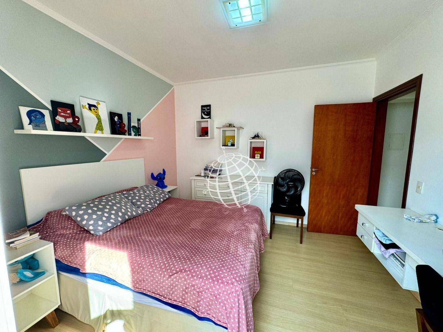 Casa à venda com 3 quartos, 219m² - Foto 25