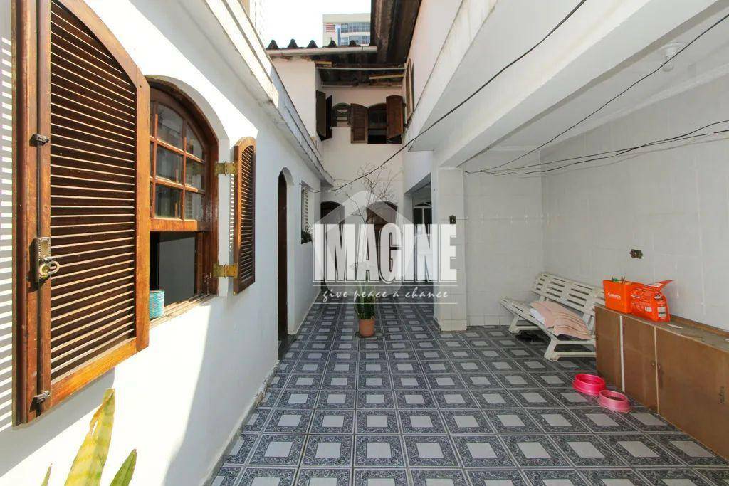 Casa à venda com 2 quartos, 200m² - Foto 16