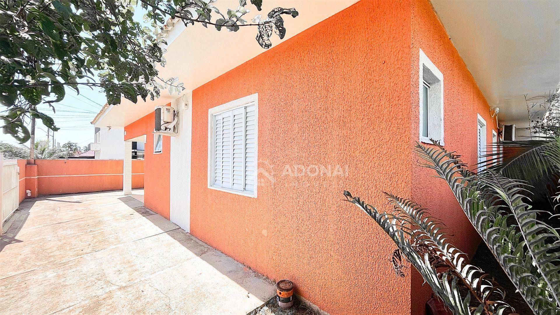 Casa à venda com 4 quartos, 103m² - Foto 11