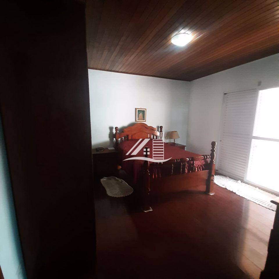 Sobrado à venda com 3 quartos, 271m² - Foto 20