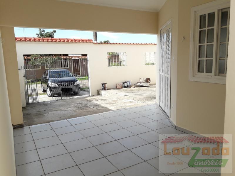 Casa à venda com 3 quartos, 336m² - Foto 17