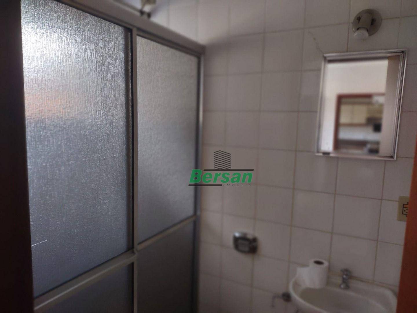 Casa de Condomínio à venda e aluguel com 3 quartos, 286m² - Foto 18