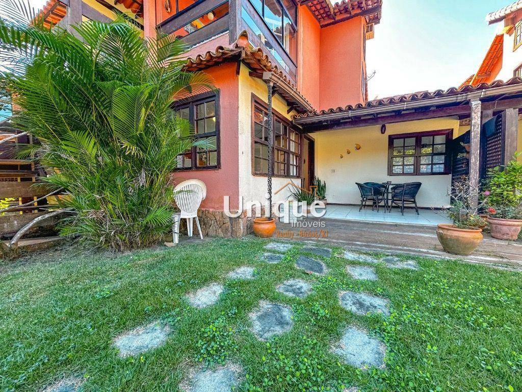 Casa de Condomínio à venda com 3 quartos, 150m² - Foto 1