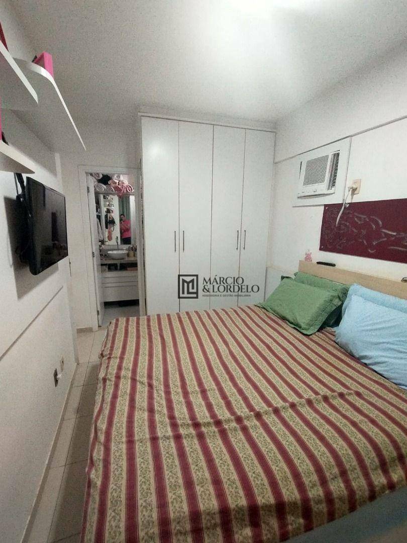 Apartamento à venda com 2 quartos, 67m² - Foto 3