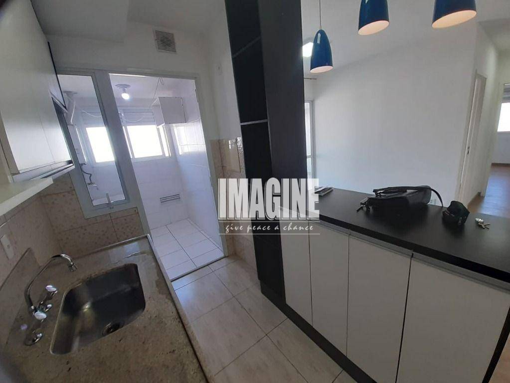 Apartamento à venda com 2 quartos, 71m² - Foto 14