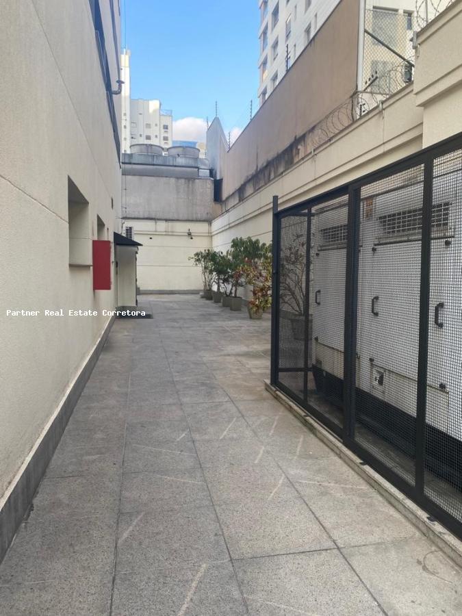 Apartamento à venda com 4 quartos, 220m² - Foto 13