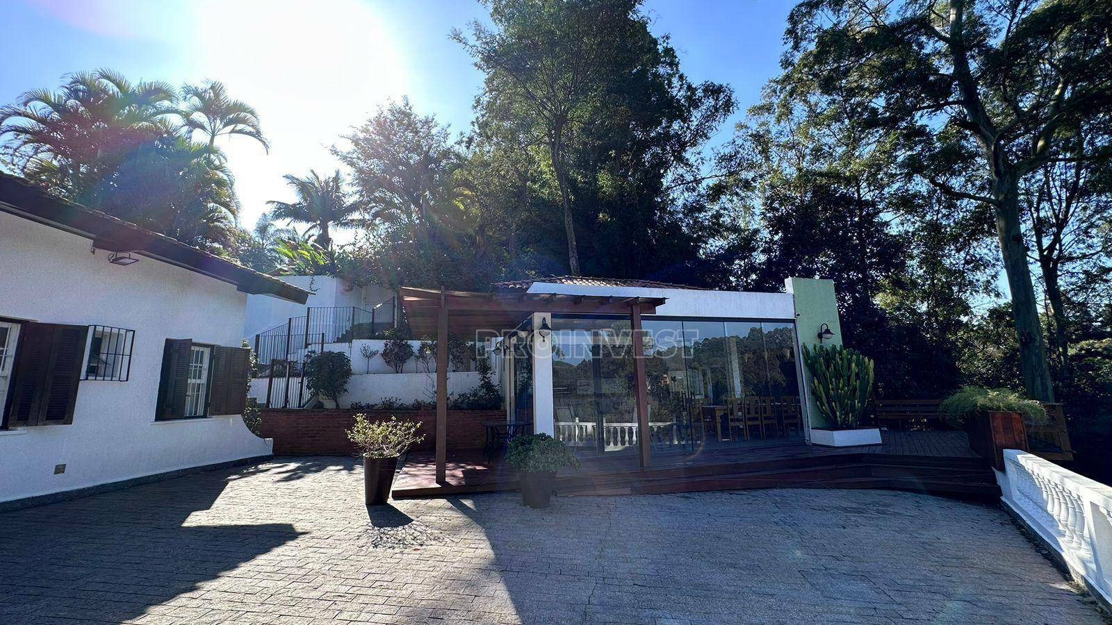 Casa de Condomínio à venda com 3 quartos, 400m² - Foto 32