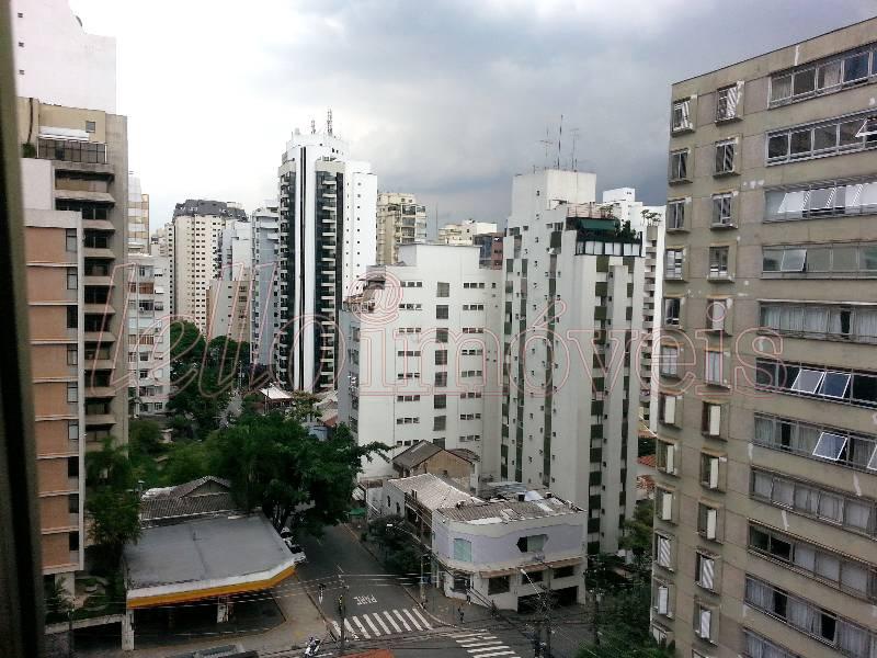 Apartamento para alugar com 3 quartos, 120m² - Foto 6