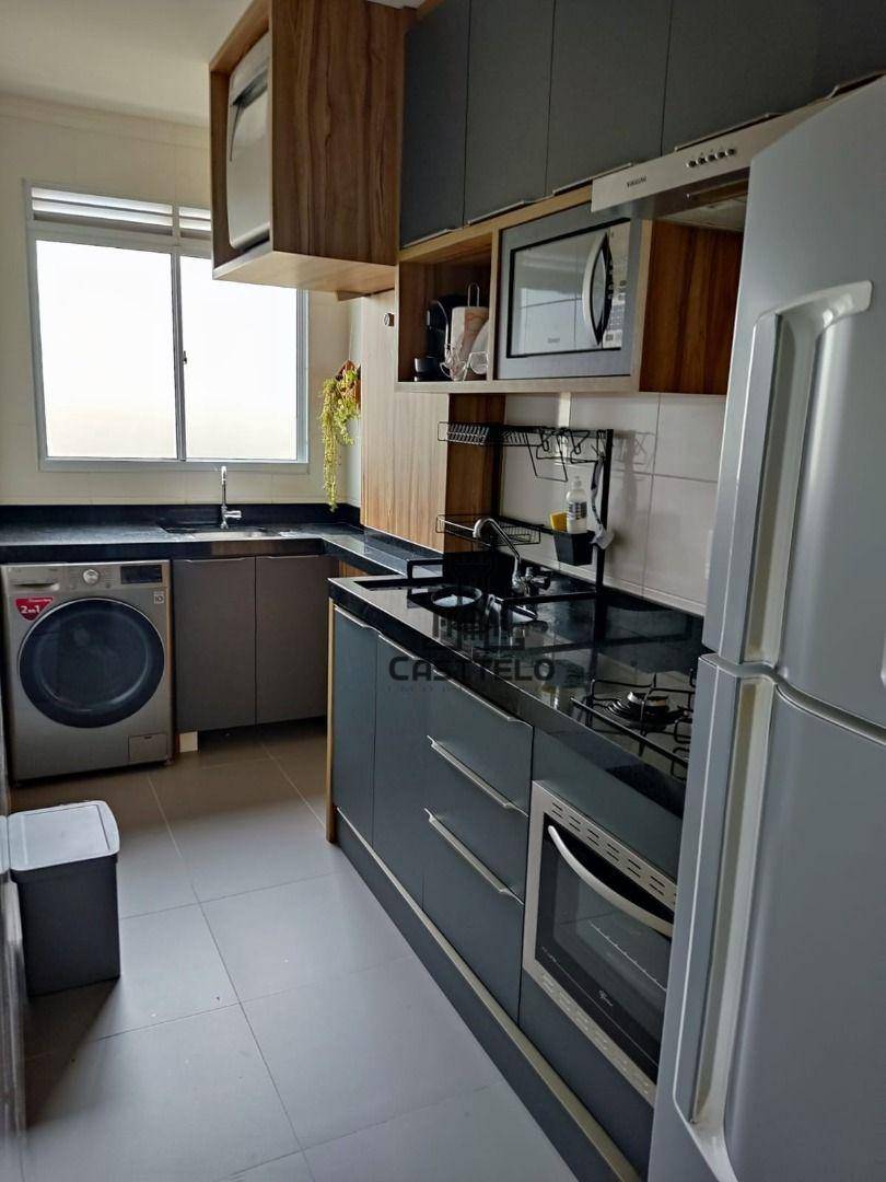 Apartamento à venda com 2 quartos, 44m² - Foto 9