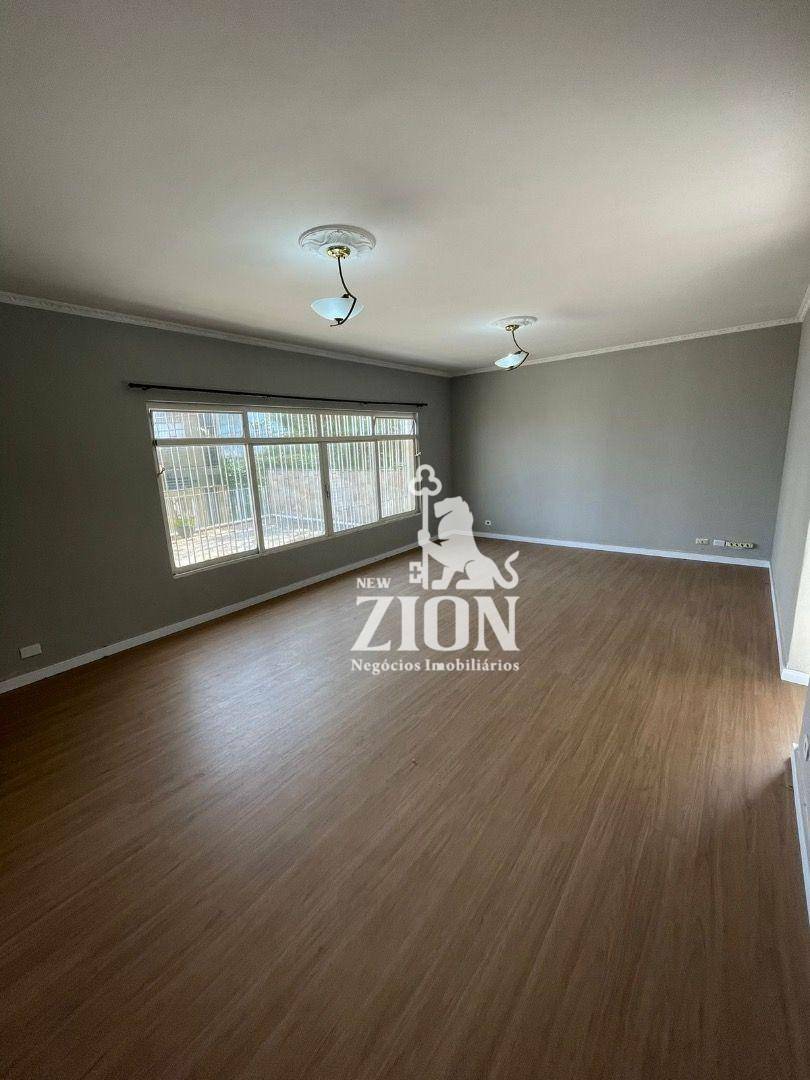 Casa à venda com 2 quartos, 250m² - Foto 1