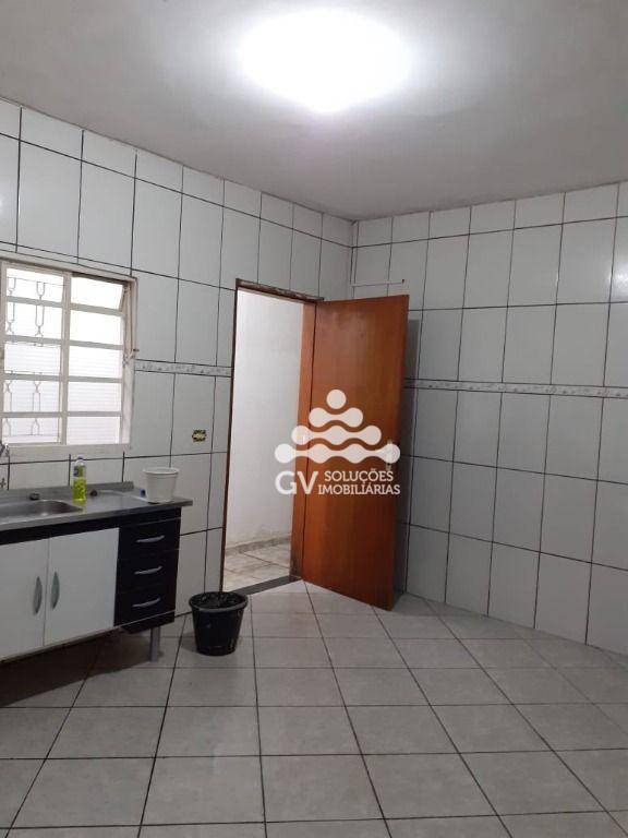 Casa à venda com 4 quartos, 125m² - Foto 19