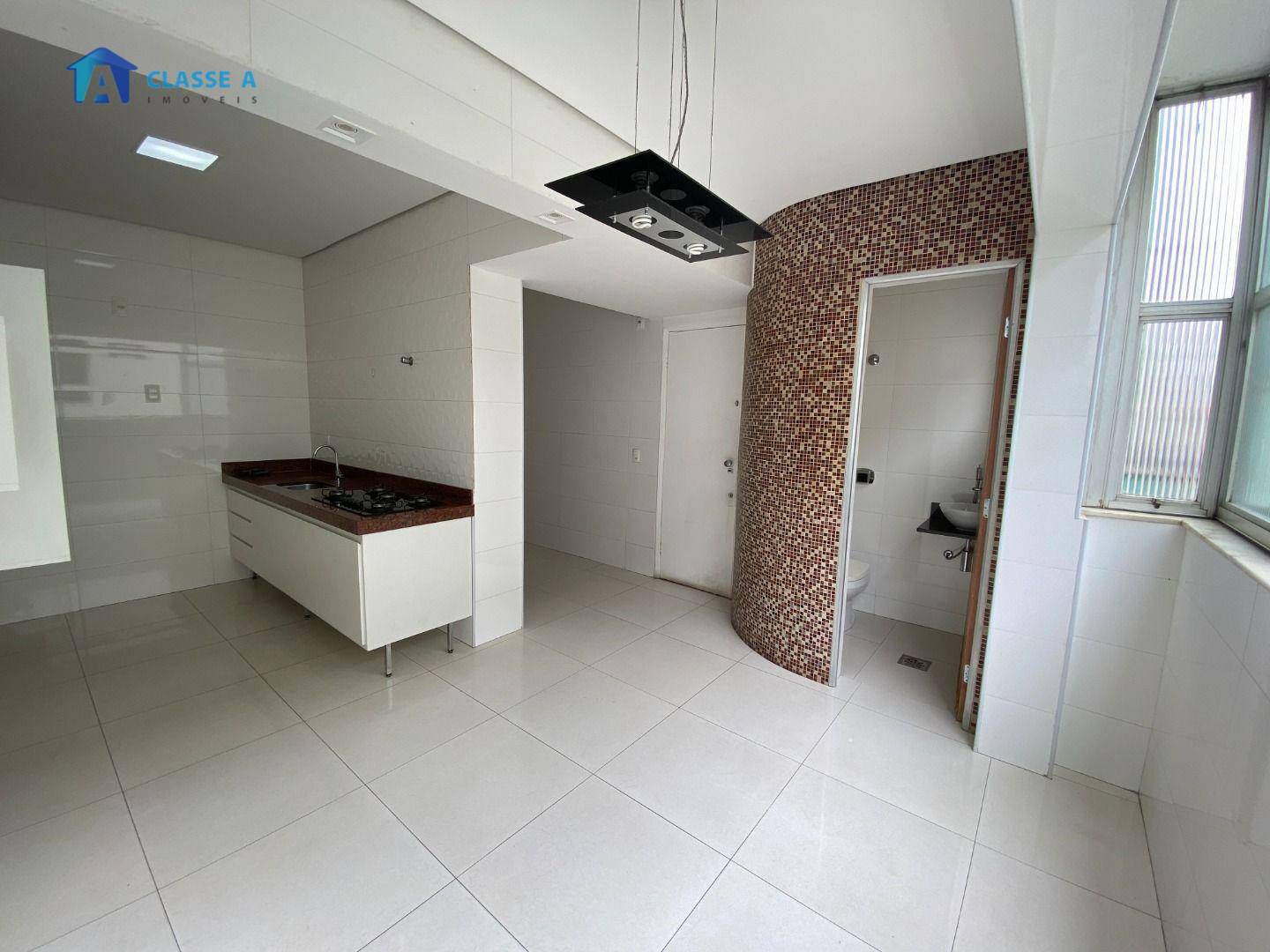 Apartamento à venda com 4 quartos, 140m² - Foto 3