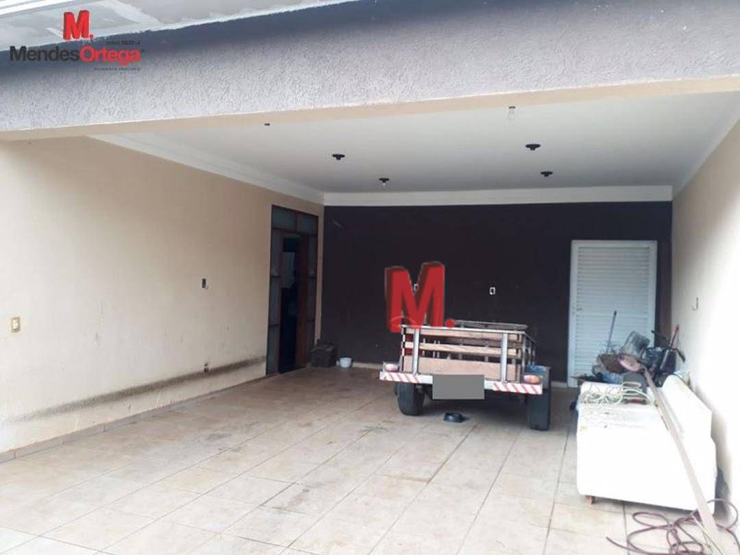 Casa à venda com 4 quartos, 290m² - Foto 5