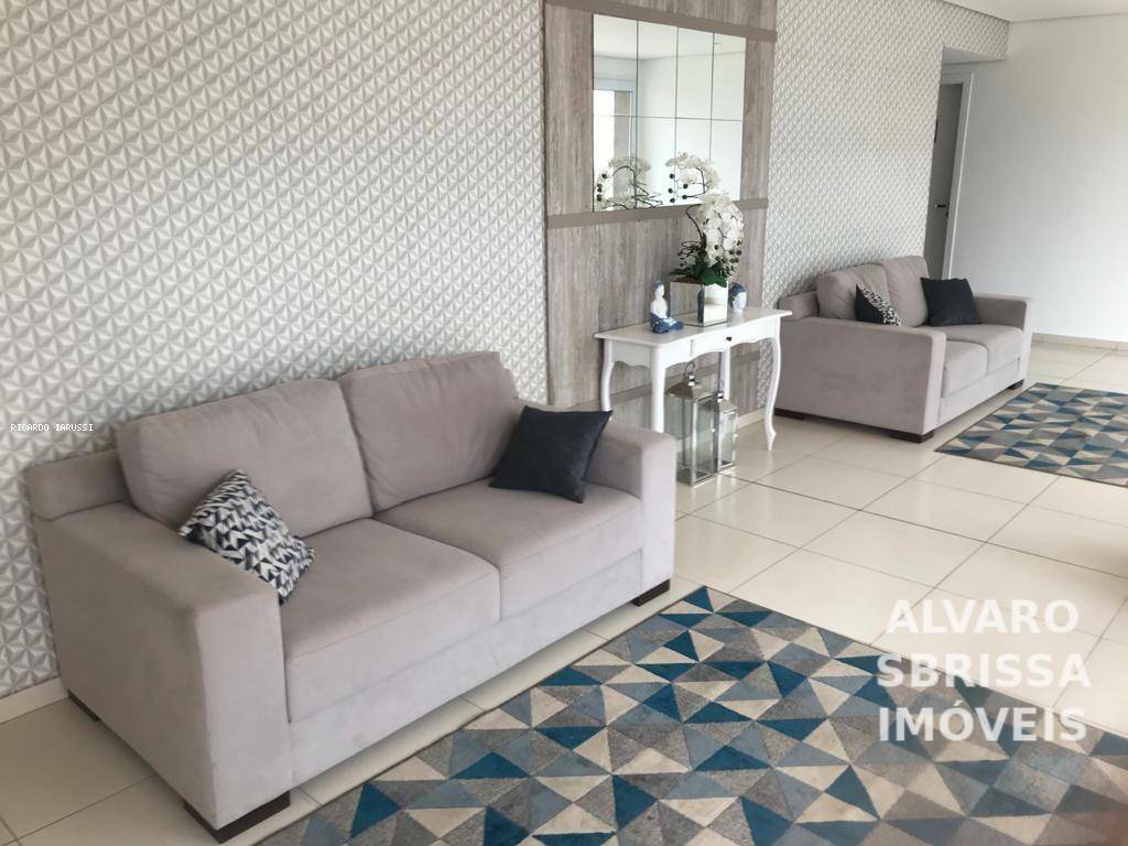 Apartamento para alugar com 2 quartos, 65m² - Foto 21