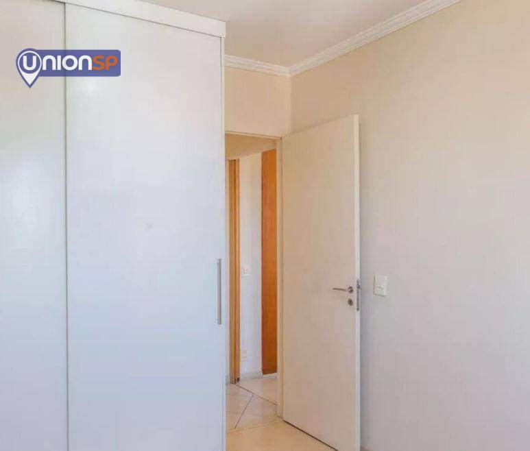 Apartamento à venda com 2 quartos, 65m² - Foto 5