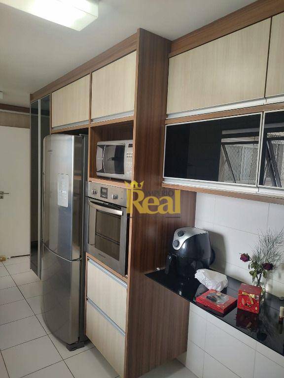 Apartamento à venda com 3 quartos, 165m² - Foto 7