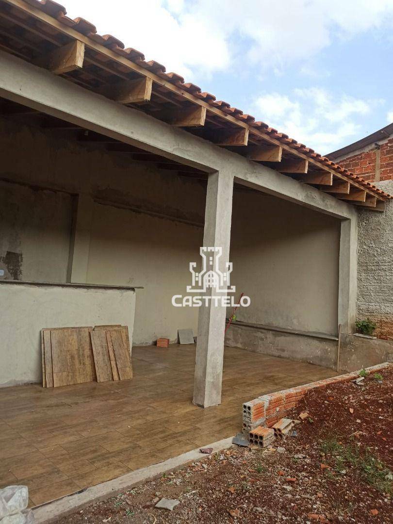 Casa à venda com 3 quartos, 120m² - Foto 8