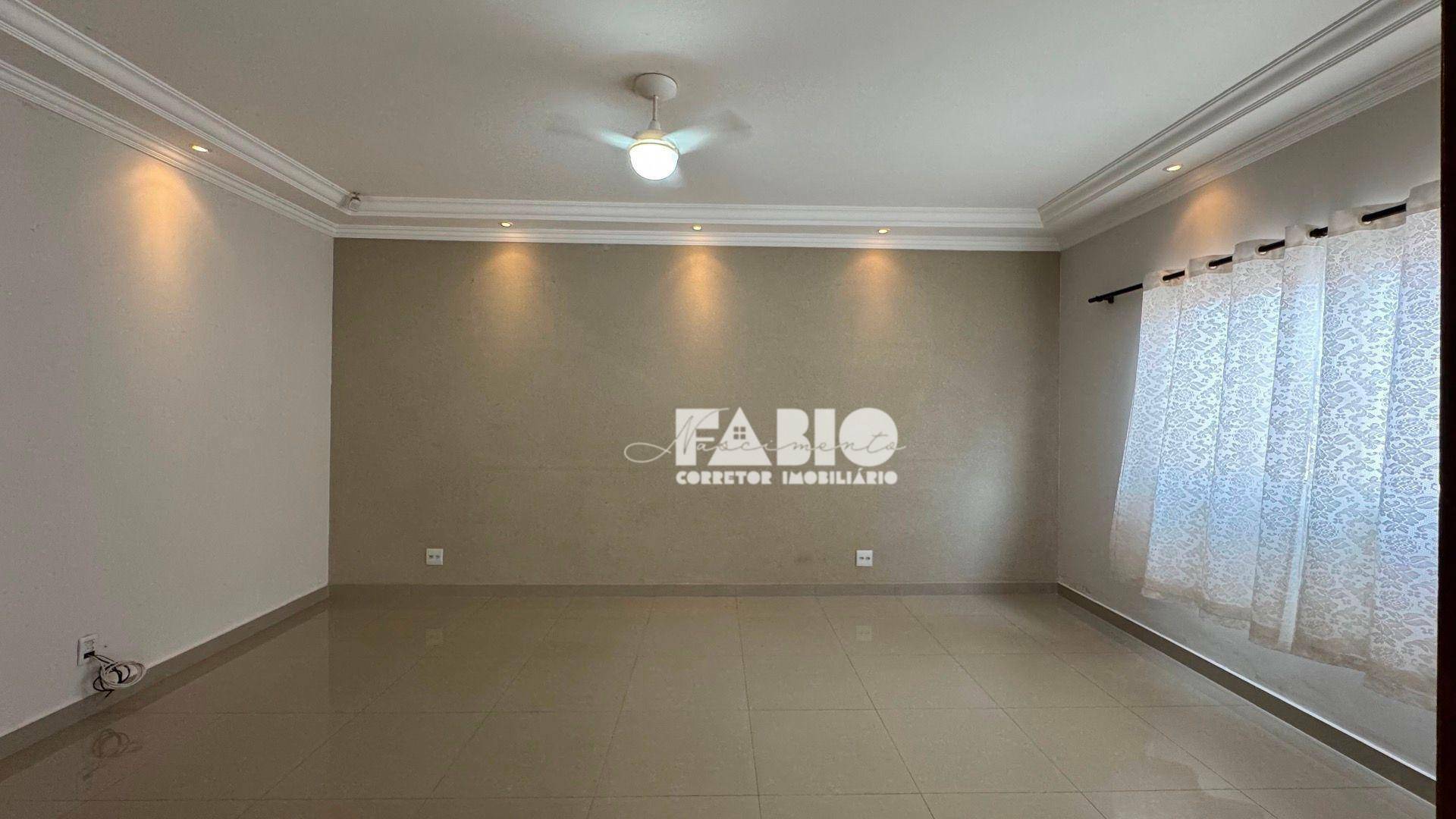 Casa à venda com 3 quartos, 166m² - Foto 4