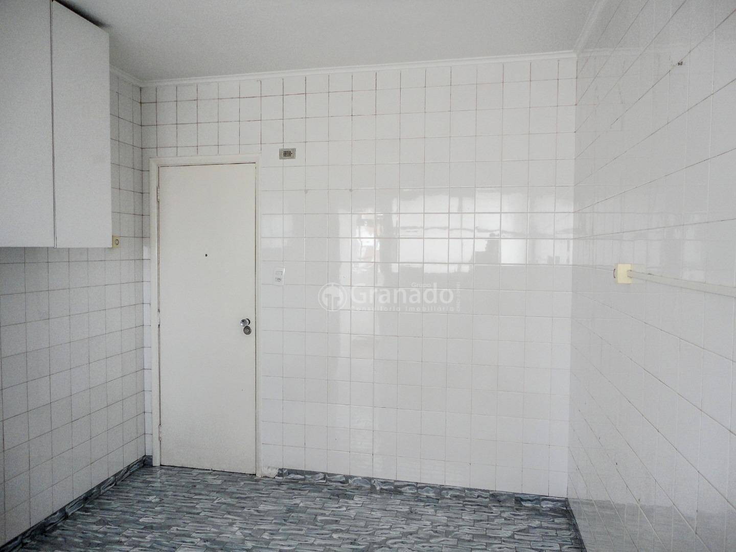 Apartamento à venda com 3 quartos, 102m² - Foto 33