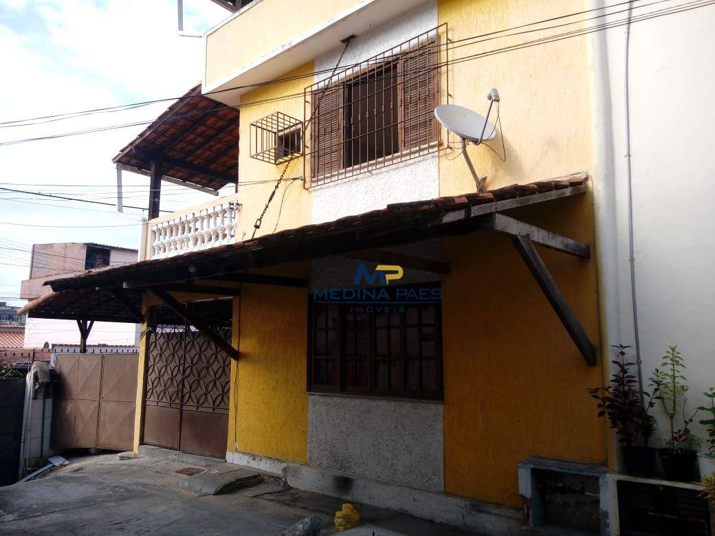 Casa à venda com 3 quartos, 200M2 - Foto 2