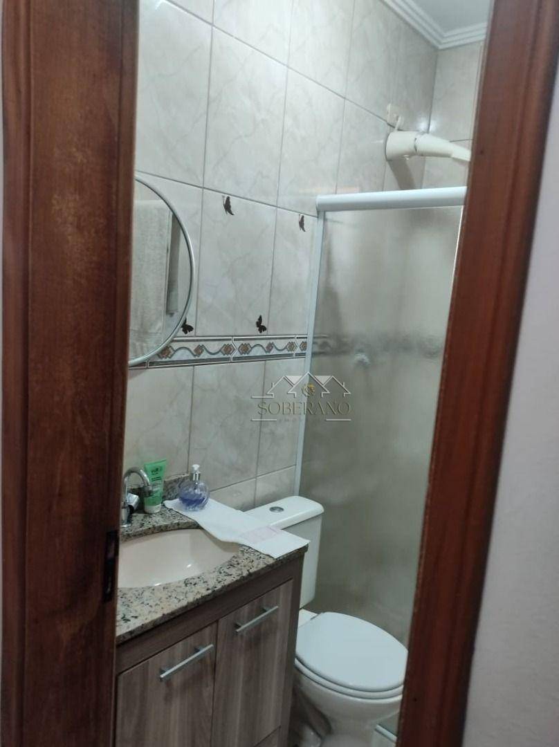 Apartamento à venda com 2 quartos, 70m² - Foto 17