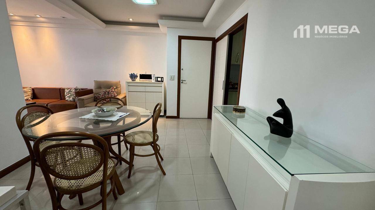 Apartamento à venda com 3 quartos, 156m² - Foto 8