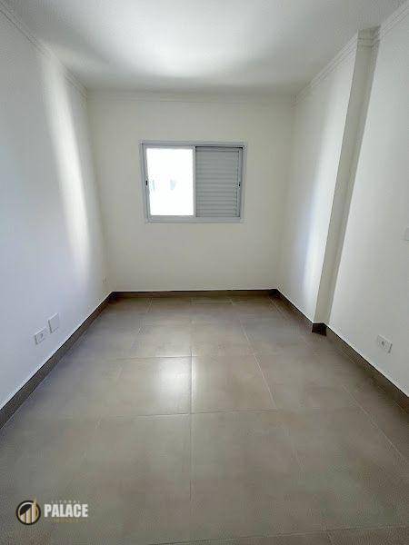 Apartamento à venda com 3 quartos, 143m² - Foto 18