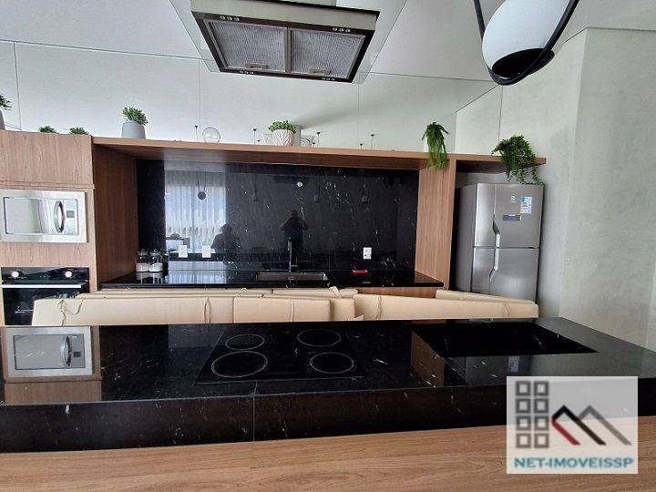 Apartamento à venda com 2 quartos, 67m² - Foto 32