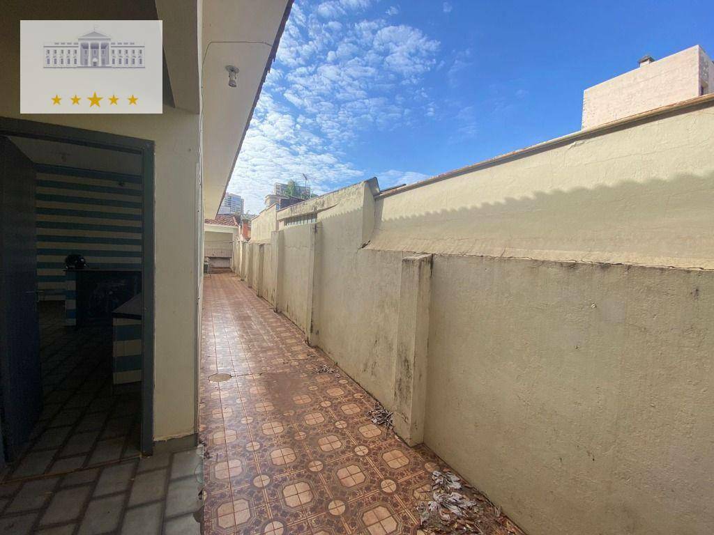 Casa à venda com 3 quartos, 196m² - Foto 8