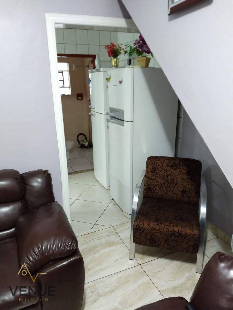 Sobrado à venda com 3 quartos, 254m² - Foto 11