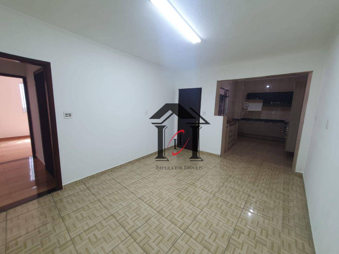 Casa para alugar com 2 quartos, 150m² - Foto 39