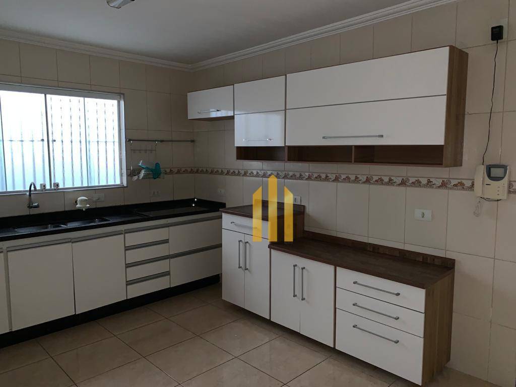 Casa para alugar com 1 quarto, 70m² - Foto 2